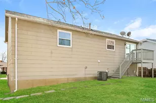 28 Trade Winds Dr, Saint Peters, MO 63376 - Photo 17