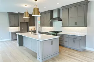 8737 Magdalen Ave, Saint Louis, MO 63144 - Photo 3