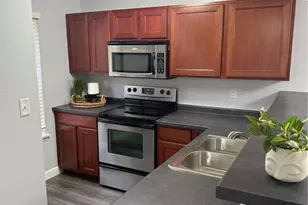 612 Saravalle Dr, Saint Peters, MO 63376 - Photo 1