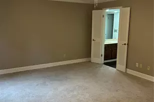 698 Trailcrest Ct, Kirkwood, MO 63122 - Photo 15