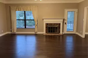 698 Trailcrest Ct, Kirkwood, MO 63122 - Photo 31