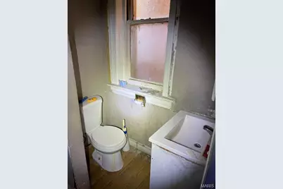 2111 E College Avenue, Saint Louis, MO 63107 - Photo 21