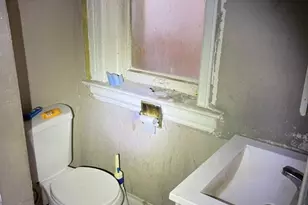 2111 E College Ave, Saint Louis, MO 63107 - Photo 21