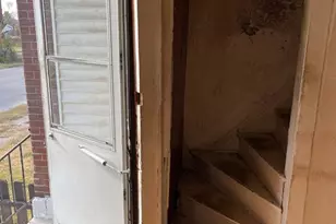 2111 E College Ave, Saint Louis, MO 63107 - Photo 7