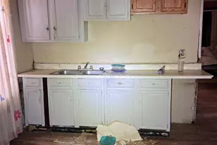 2111 E College Ave, Saint Louis, MO 63107 - Photo 15