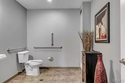 920 1st Capitol Drive, Saint Charles, MO 63301 - Photo 5