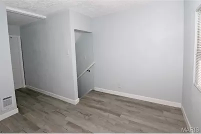 4672 Hannover Avenue, Affton, MO 63123 - Photo 23