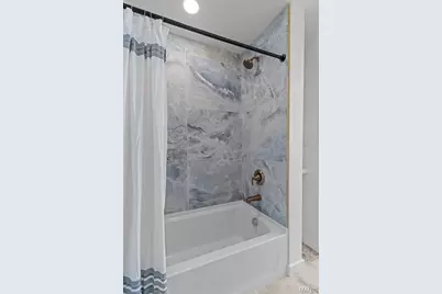 4258 Swan Avenue, Saint Louis, MO 63110 - Photo 23