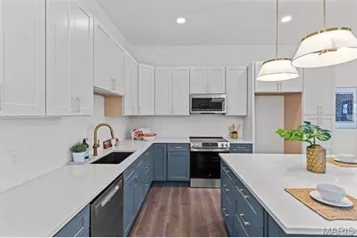 4258 Swan Avenue, Saint Louis, MO 63110 - Photo 11