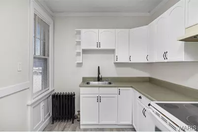 3205 Ivanhoe Avenue, Saint Louis, MO 63139 - Photo 9