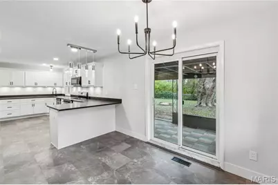 1910 Apple Blossom Court, Florissant, MO 63031 - Photo 9