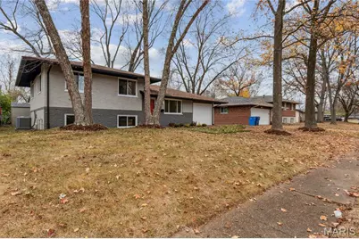 1910 Apple Blossom Court, Florissant, MO 63031 - Photo 25