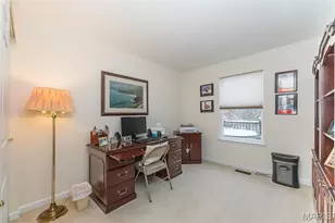 160 Baxter Commons Dr, Manchester, MO 63011 - Photo 17