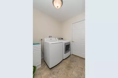 160 Baxter Commons Drive, Manchester, MO 63011 - Photo 13