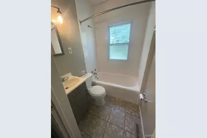 7929 S Rock Hill Road, Saint Louis, MO 63123 - Photo 5