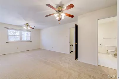 3901 Rue De Renard, Saint Louis, MO 63034 - Photo 23