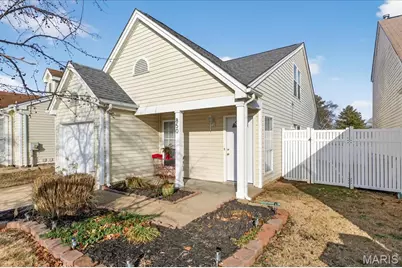 850 Liberty Village Drive, Florissant, MO 63031 - Photo 3