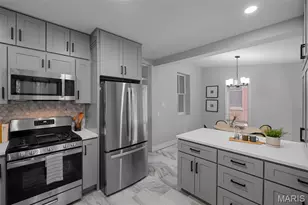 2406 S 13th St, Saint Louis, MO 63104 - Photo 11