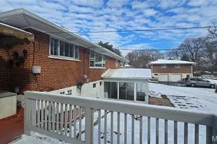 9738 Crestwick Dr, Sunset Hills, MO 63128 - Photo 45