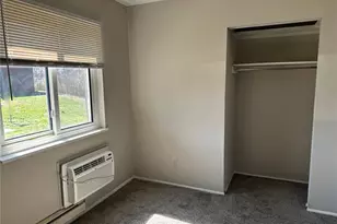7609 Hazelcrest Dr, Hazelwood, MO 63042 - Photo 19