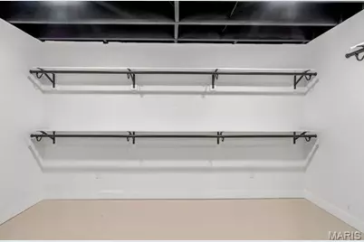 487 Runnymede Drive, Creve Coeur, MO 63141 - Photo 39