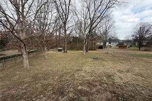 1709 Hawthorne Dr, Pacific, MO 63069 - Photo 15