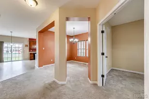 1832 English Oak Dr, O'Fallon, MO 63367 - Photo 3