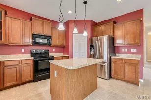 1832 English Oak Dr, O'Fallon, MO 63367 - Photo 13