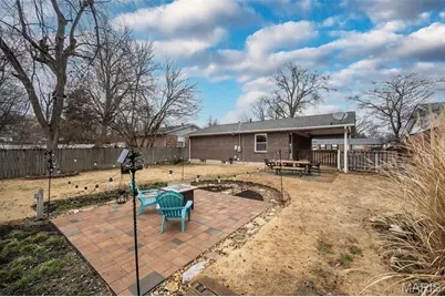 1528 Coachway Lane, Hazelwood, MO 63042 - Photo 23