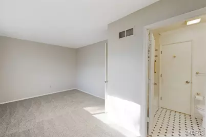 842 Wendevy Court, Ballwin, MO 63011 - Photo 31