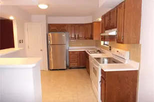 6533 Heintz Rd, Oakville, MO 63129 - Photo 17