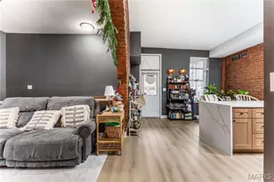 2211 Menard St, Saint Louis, MO 63104 - Photo 15