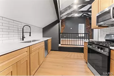 2211 Menard Street #R, Saint Louis, MO 63104 - Photo 31