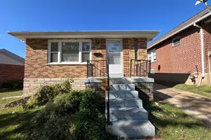 1509 Collins Ave, Richmond Heights, MO 63117 - Photo 1