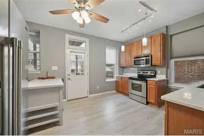 3871 Wyoming Street, Saint Louis, MO 63116 - Photo 11