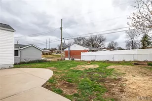 9721 Shuffle Dr, Saint Louis, MO 63123 - Photo 33