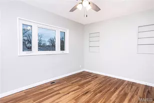 9721 Shuffle Dr, Saint Louis, MO 63123 - Photo 17