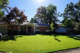 744 Bergerac Dr, Saint Louis, MO 63141 - Photo 9