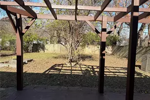 43 Connolly Dr, Calverton Park, MO 63135 - Photo 5