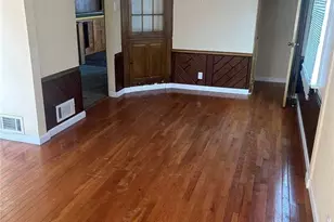 8139 Blanchard Dr, Berkeley, MO 63134 - Photo 3