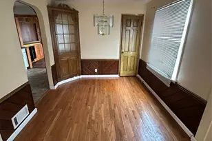 8139 Blanchard Dr, Berkeley, MO 63134 - Photo 13