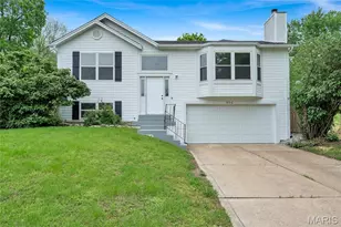 802 Notre Dame Dr, O'Fallon, MO 63366 - Photo 1