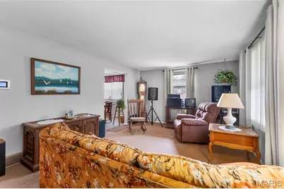 864 Strawberry Lane, Jackson, MO 63755 - Photo 7