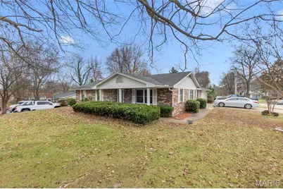 864 Strawberry Lane, Jackson, MO 63755 - Photo 3