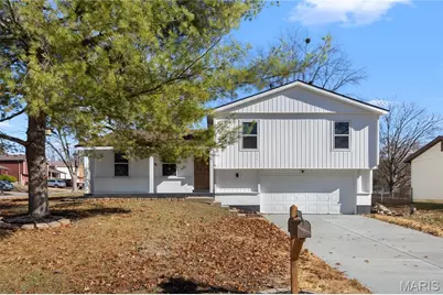 512 Chele Drive, Unincorporated, MO 63304 - Photo 1