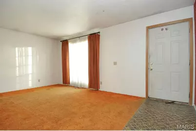 4753 Titan Court, Mehlville, MO 63128 - Photo 3