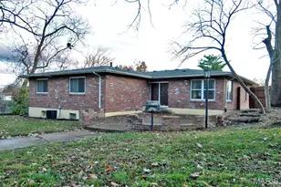 4753 Titan Ct, Mehlville, MO 63128 - Photo 47