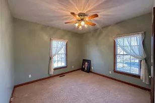 812 Hillcrest Dr, Robertsville, MO 65066 - Photo 51