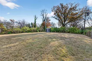 8408 Engler Ave, Saint John, MO 63114 - Photo 25