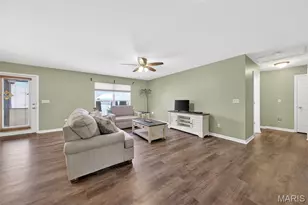 420 Paddington Ct, Troy, MO 63379 - Photo 13